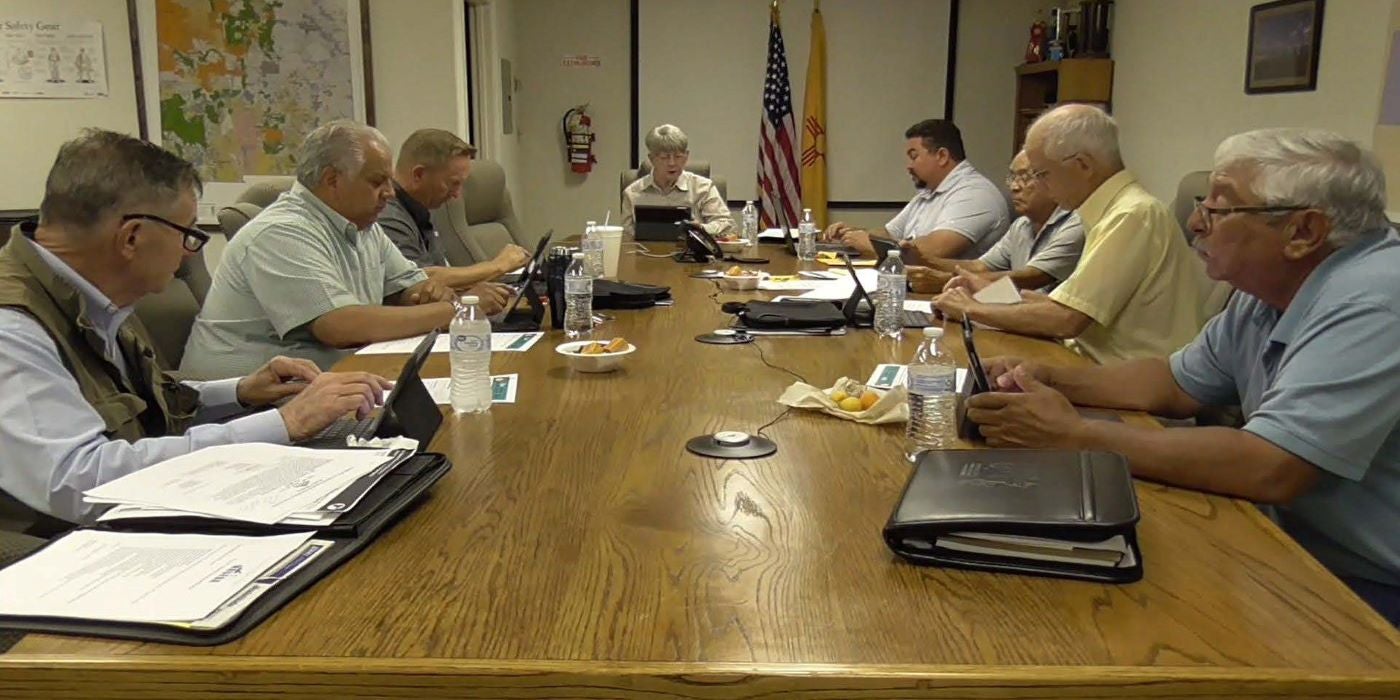 board meeting picture